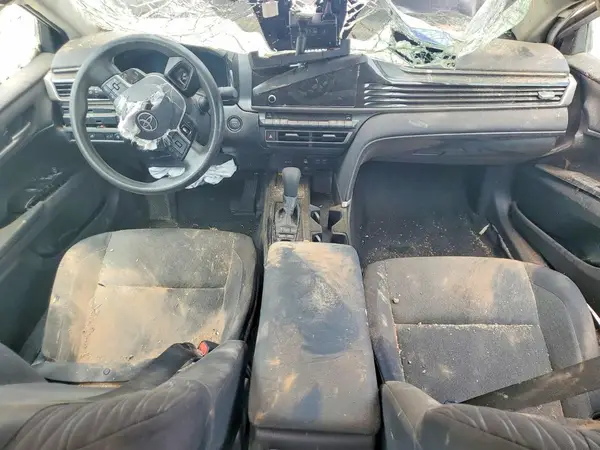 4T1DAACK9SU556820 2025 TOYOTA CAMRY - Image 8