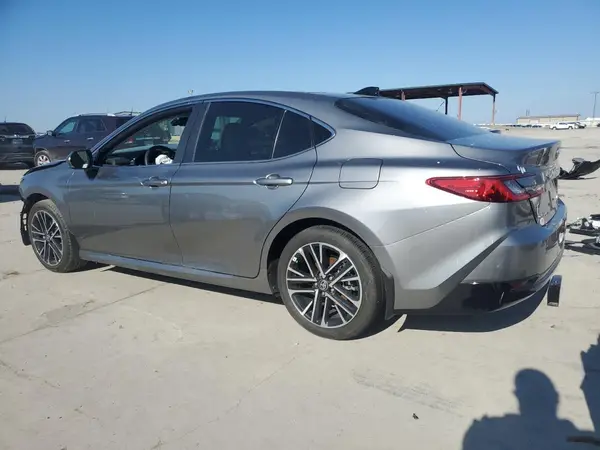 4T1DAACK9SU559135 2025 TOYOTA CAMRY - Image 2