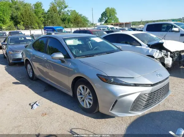 4T1DAACK9SU560009 2025 TOYOTA CAMRY - Image 1