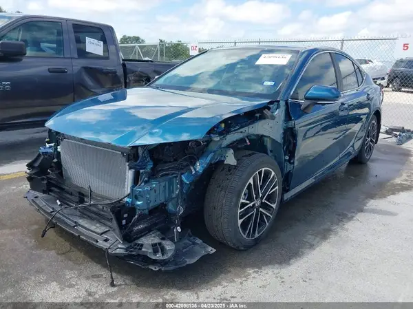 4T1DAACK9SU566859 2025 TOYOTA CAMRY - Image 2