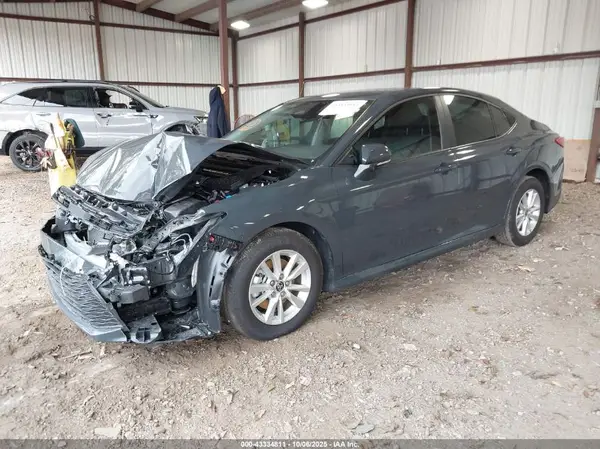 4T1DAACK9SU567378 2025 TOYOTA CAMRY - Image 2