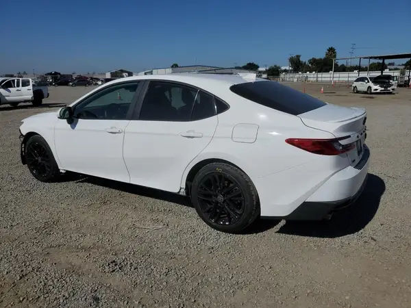 4T1DAACK9SU581703 2025 TOYOTA CAMRY - Image 2