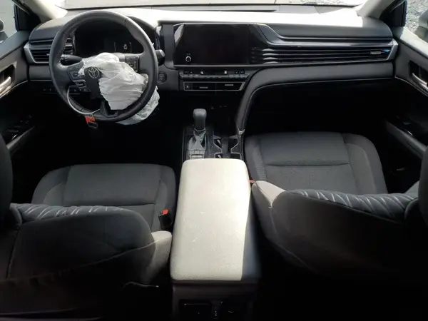 4T1DAACK9SU583242 2025 TOYOTA CAMRY - Image 8