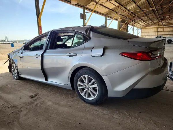 4T1DAACK9SU584004 2025 TOYOTA CAMRY - Image 2