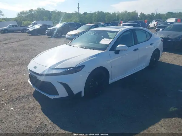 4T1DAACK9SU585458 2025 TOYOTA CAMRY - Image 2