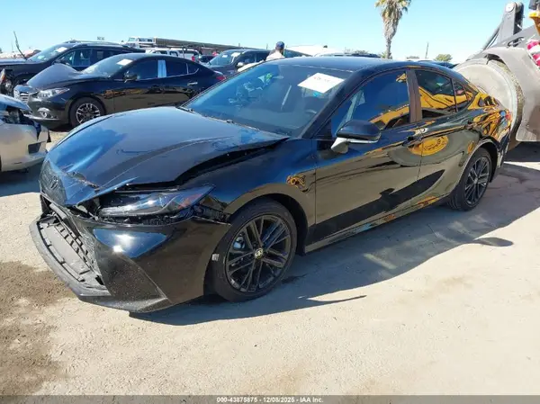 4T1DAACK9SU586545 2025 TOYOTA CAMRY - Image 2