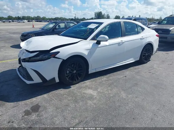 4T1DAACK9SU591289 2025 TOYOTA CAMRY - Image 2