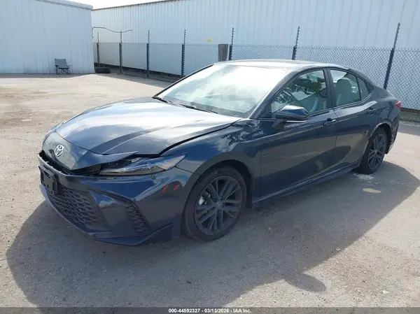 4T1DAACK9SU592409 2025 TOYOTA CAMRY - Image 2