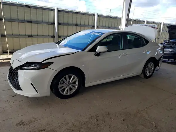4T1DAACK9SU597691 2025 TOYOTA CAMRY - Image 1