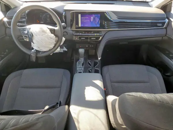 4T1DAACK9SU601240 2025 TOYOTA CAMRY - Image 8