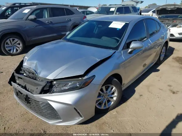 4T1DAACK9SU602436 2025 TOYOTA CAMRY - Image 2