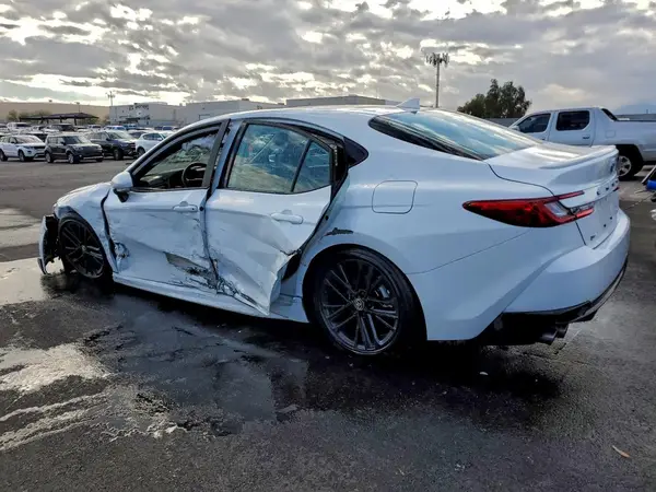 4T1DAACK9SU603795 2025 TOYOTA CAMRY - Image 2