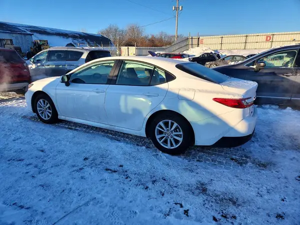 4T1DAACK9SU612190 2025 TOYOTA CAMRY - Image 2