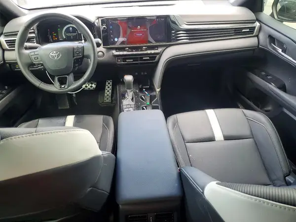 4T1DAACK9SU616871 2025 TOYOTA CAMRY - Image 8