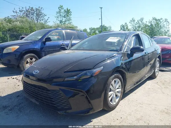 4T1DAACK9SU620824 2025 TOYOTA CAMRY - Image 2