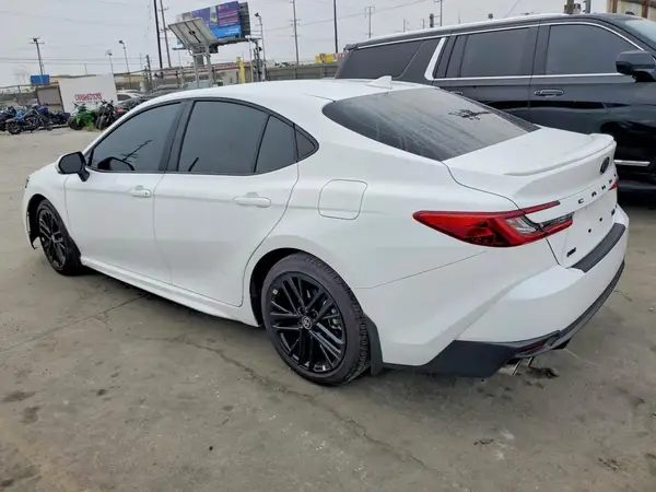 4T1DAACK9SU631256 2025 TOYOTA CAMRY - Image 2