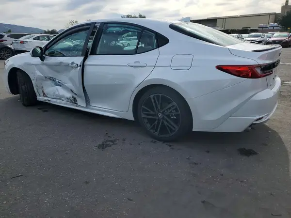 4T1DAACK9SU632732 2025 TOYOTA CAMRY - Image 2