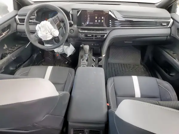 4T1DAACK9SU632861 2025 TOYOTA CAMRY - Image 8