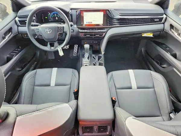 4T1DAACK9SU636716 2025 TOYOTA CAMRY - Image 8