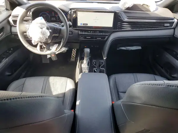 4T1DAACK9SU638305 2025 TOYOTA CAMRY - Image 8