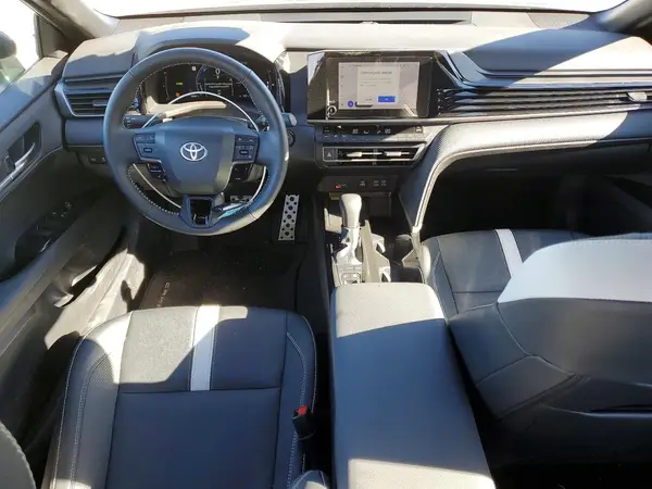 4T1DAACK9SU638787 2025 TOYOTA CAMRY - Image 8