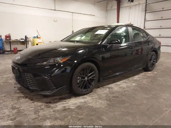 4T1DAACK9SU640538 2025 TOYOTA CAMRY - Image 2