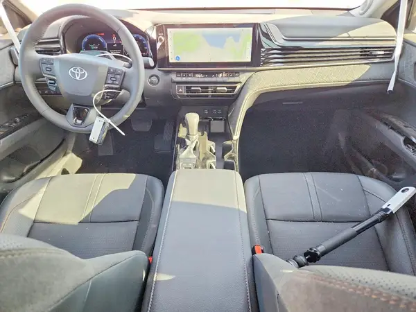 4T1DAACK9SU640586 2025 TOYOTA CAMRY - Image 8