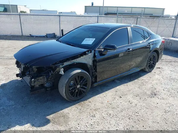 4T1DAACK9SU641494 2025 TOYOTA CAMRY - Image 2