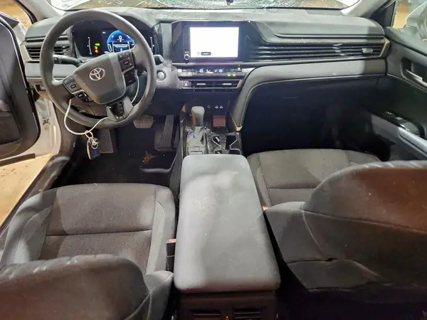 4T1DAACK9SU642547 2025 TOYOTA CAMRY - Image 8