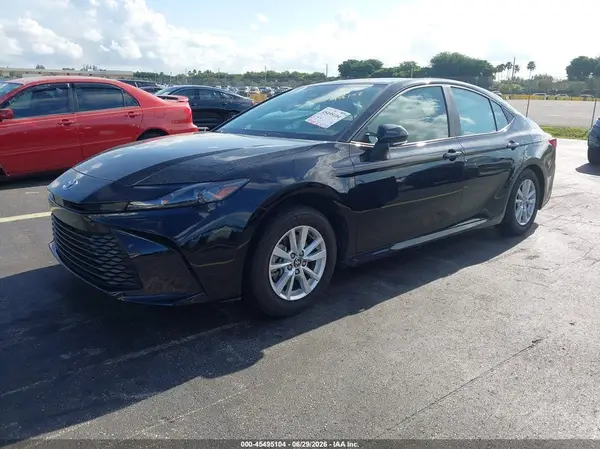 4T1DAACK9SU643634 2025 TOYOTA CAMRY - Image 2