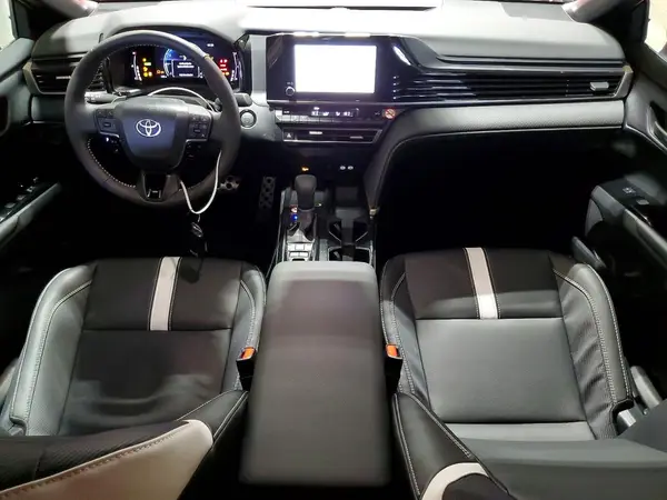 4T1DAACK9TU236088 2026 TOYOTA CAMRY - Image 8