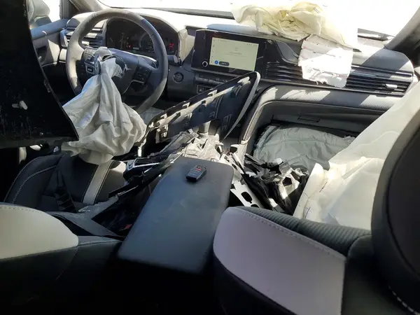 4T1DAACK9TU242439 2026 TOYOTA CAMRY - Image 8
