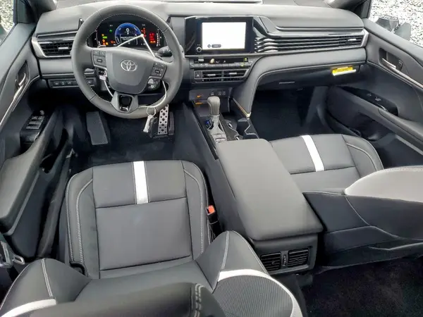4T1DAACK9TU246376 2026 TOYOTA CAMRY - Image 8