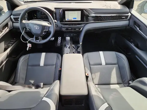 4T1DAACK9TU660709 2026 TOYOTA CAMRY - Image 8