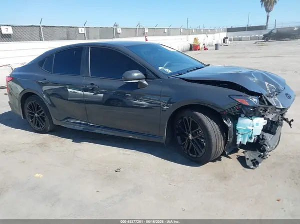 4T1DAACK9TU682015 2026 TOYOTA CAMRY - Image 1
