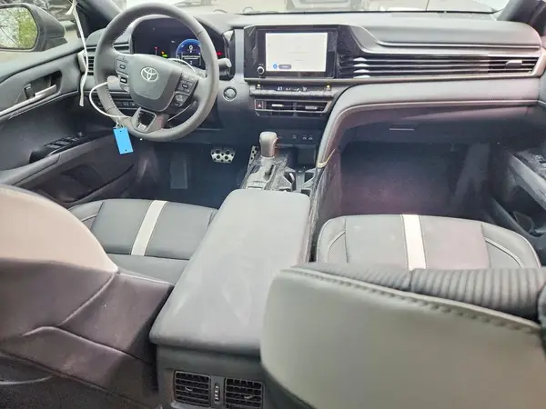 4T1DAACK9TU703574 2026 TOYOTA CAMRY - Image 8