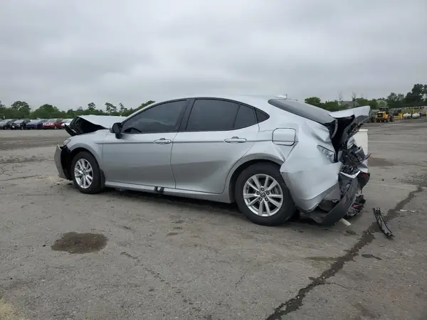 4T1DAACKXSU001049 2025 TOYOTA CAMRY - Image 2