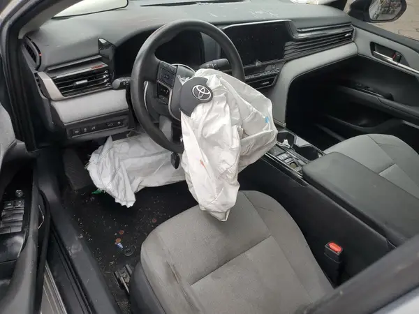 4T1DAACKXSU001049 2025 TOYOTA CAMRY - Image 8