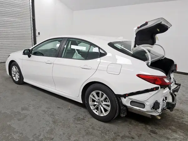 4T1DAACKXSU001360 2025 TOYOTA CAMRY - Image 2