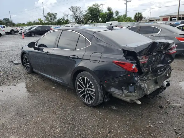 4T1DAACKXSU002802 2025 TOYOTA CAMRY - Image 2