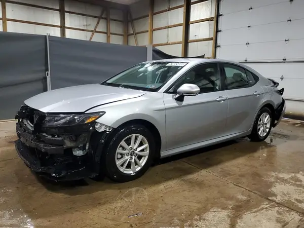 4T1DAACKXSU004632 2025 TOYOTA CAMRY - Image 1