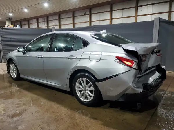 4T1DAACKXSU004632 2025 TOYOTA CAMRY - Image 2