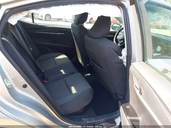 4T1DAACKXSU005036 2025 TOYOTA CAMRY - Image 8