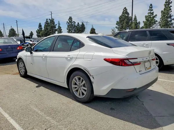 4T1DAACKXSU006218 2025 TOYOTA CAMRY - Image 2