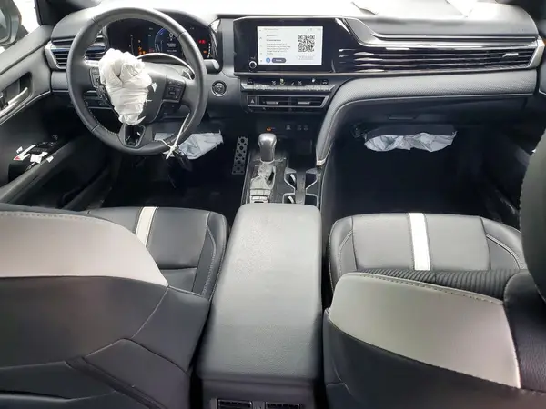 4T1DAACKXSU006347 2025 TOYOTA CAMRY - Image 8