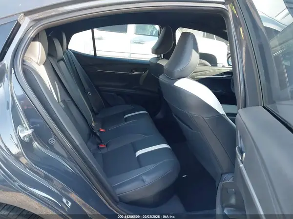 4T1DAACKXSU008230 2025 TOYOTA CAMRY - Image 8