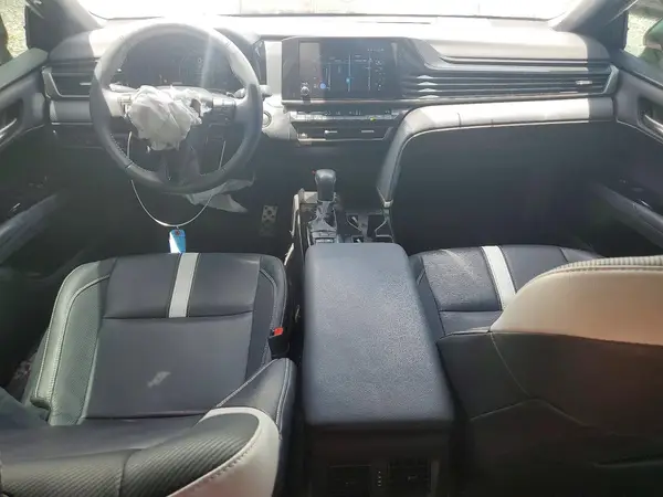 4T1DAACKXSU012939 2025 TOYOTA CAMRY - Image 8