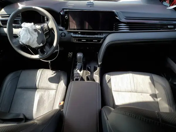 4T1DAACKXSU015386 2025 TOYOTA CAMRY - Image 8