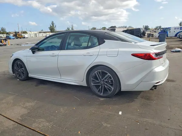 4T1DAACKXSU015646 2025 TOYOTA CAMRY - Image 2