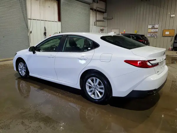 4T1DAACKXSU017512 2025 TOYOTA CAMRY - Image 2